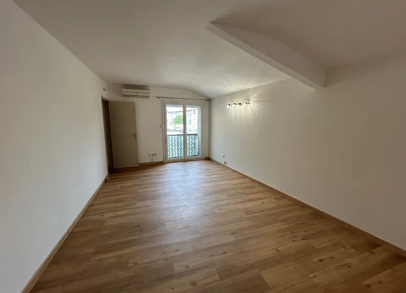 Appartement Route de l'Isle sur la Sorgue à Caumont-sur-Durance