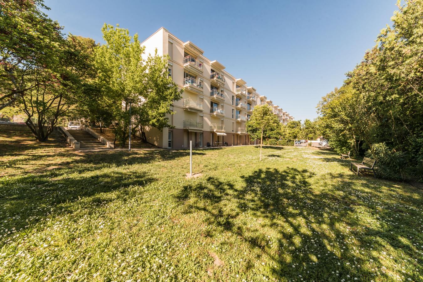 Appartement Avenue Philippe Solari à Aix-en-Provence