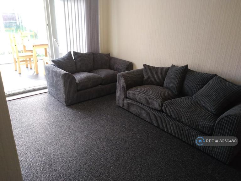 Room Clopton Road in Birmingham