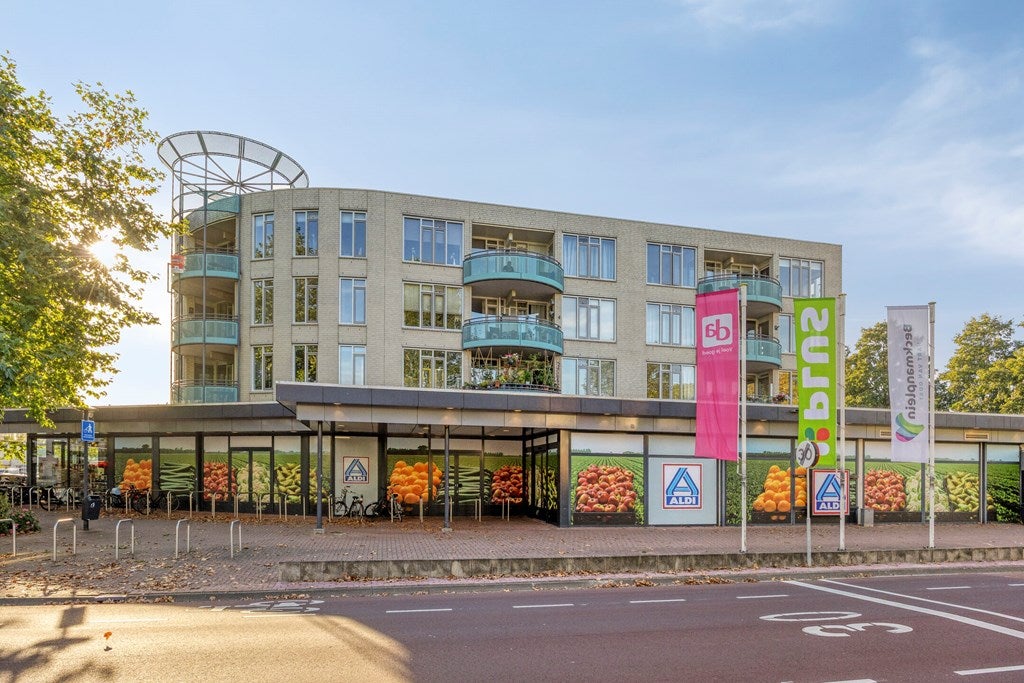 Appartement Dr. H.B. Wiardi Beckmanplein 221 in Gorinchem