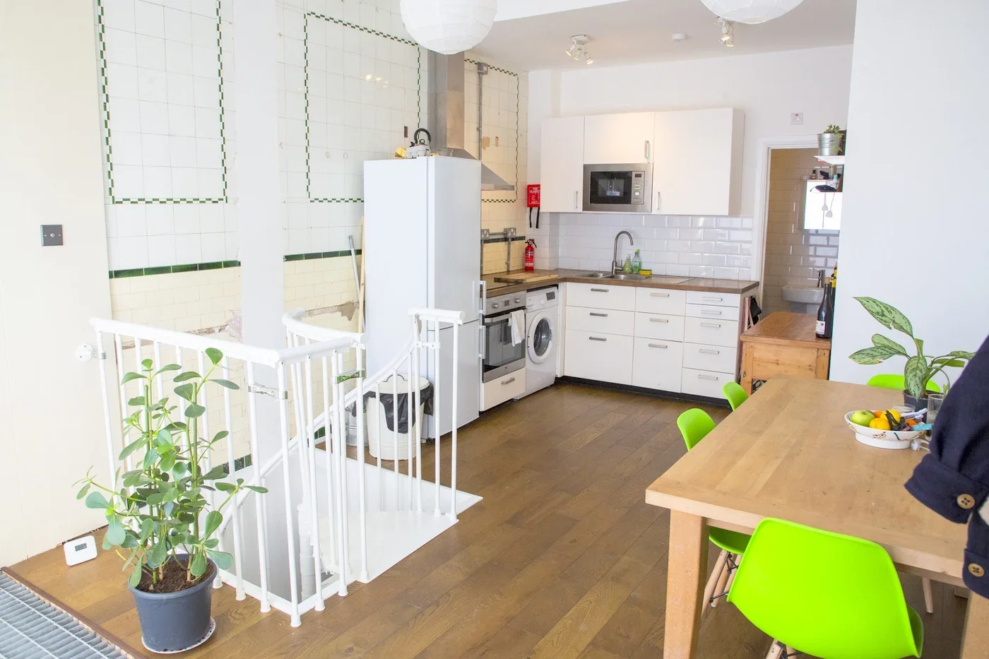 Flat Chatsworth Road in Greater London