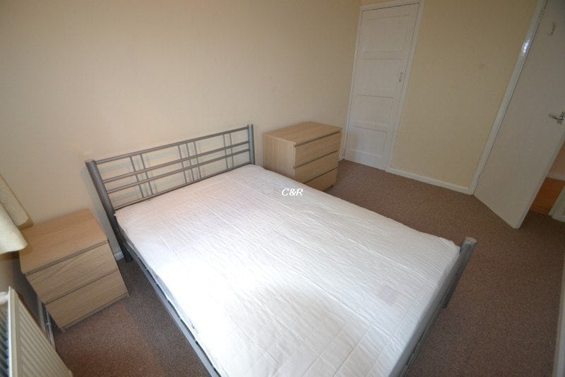 Flat Knowles Place in Manchester