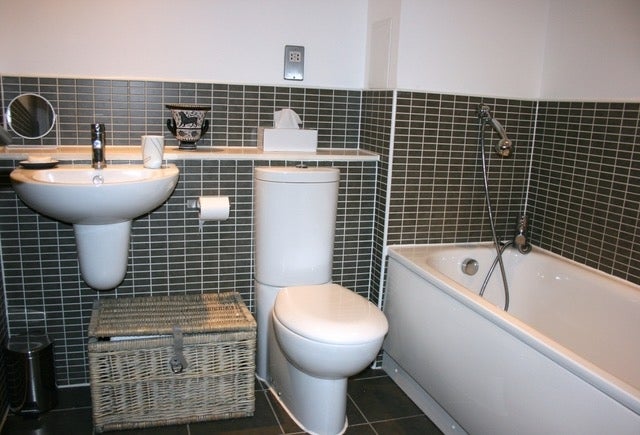 Flat Lower Granton Road in City of Edinburgh