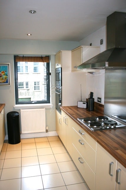 Flat Lower Granton Road in City of Edinburgh