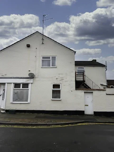 Flat Dunster Street in Northampton