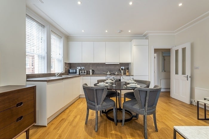 Flat King Street in Greater London
