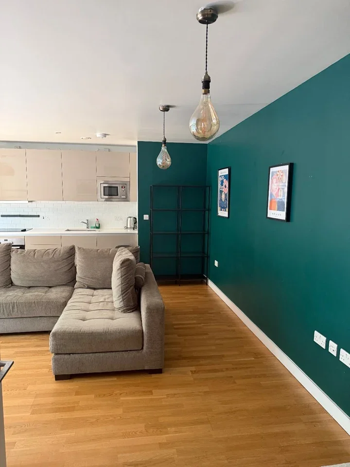 Flat Rodney Road in Greater London