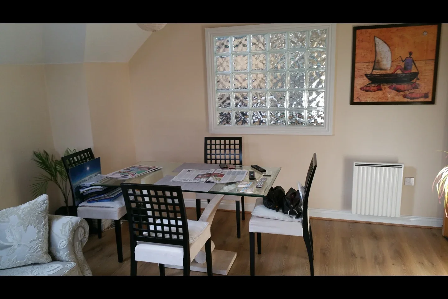 Flat Stonegrove in Greater London