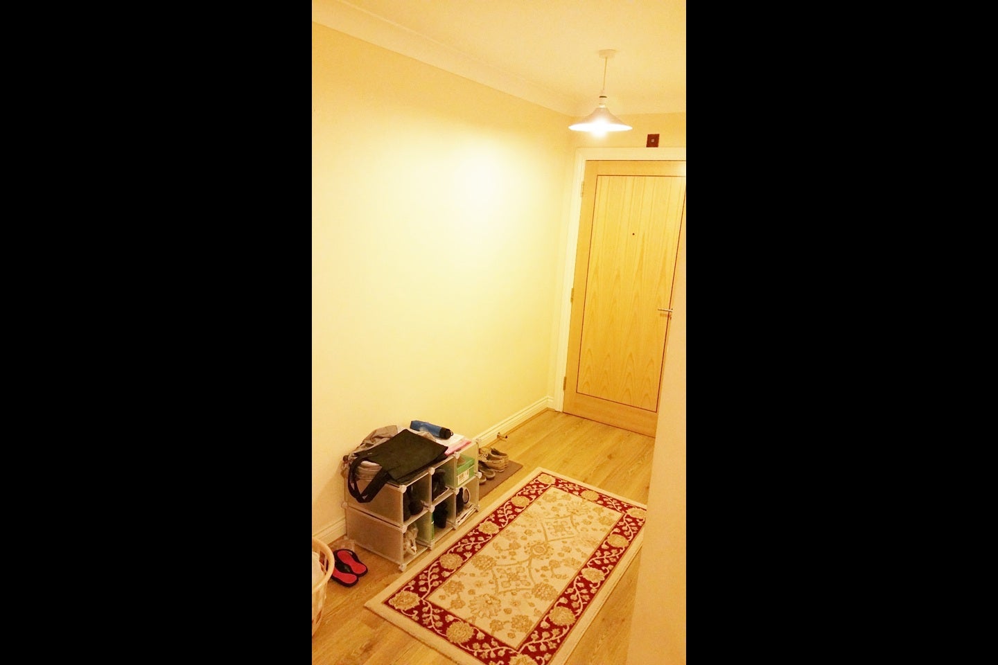 Flat Stonegrove in Greater London
