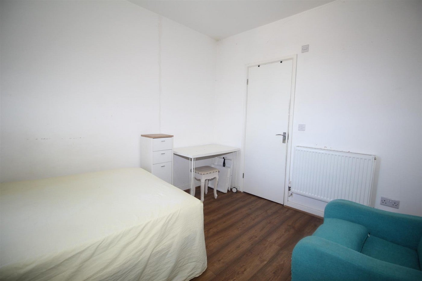 Room Southbury Road in Greater London