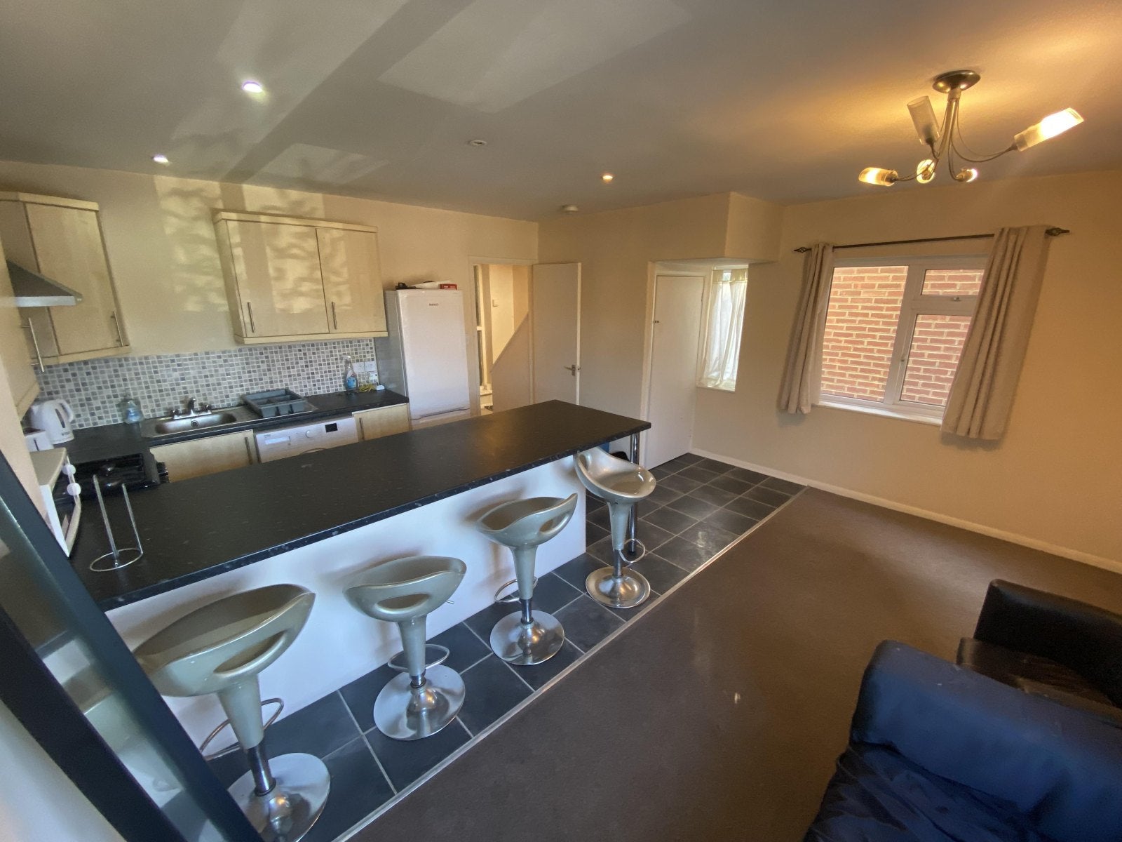 Room Malthouse Road in Canterbury