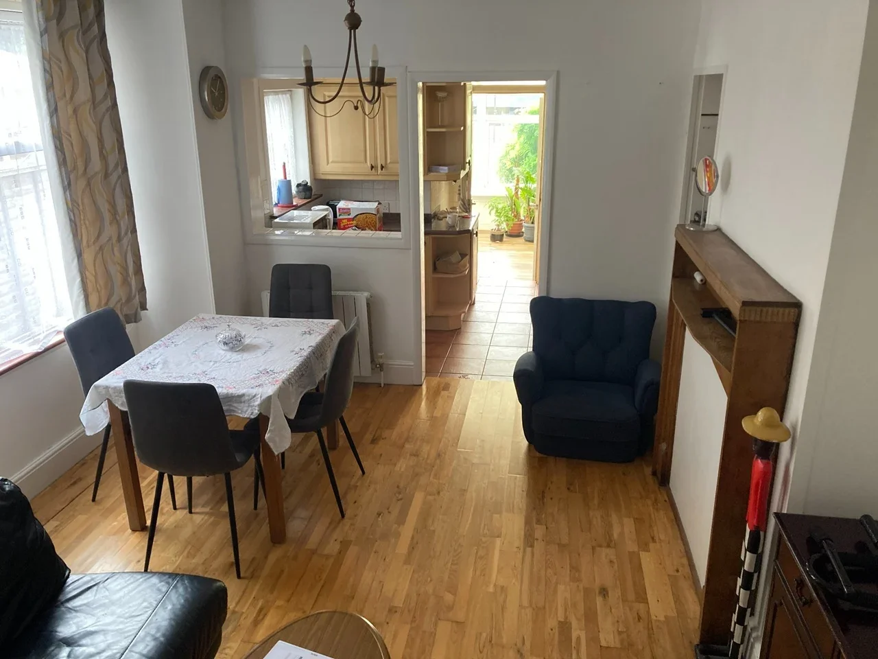 Room Fotheringham Road in Greater London