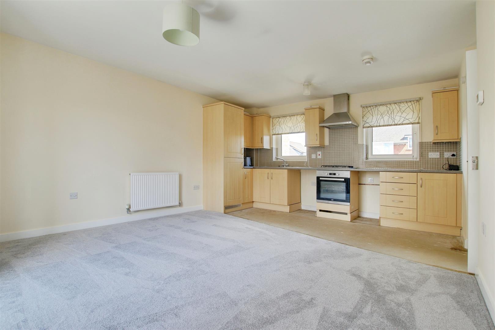 Flat Freston Close in Huntingdonshire