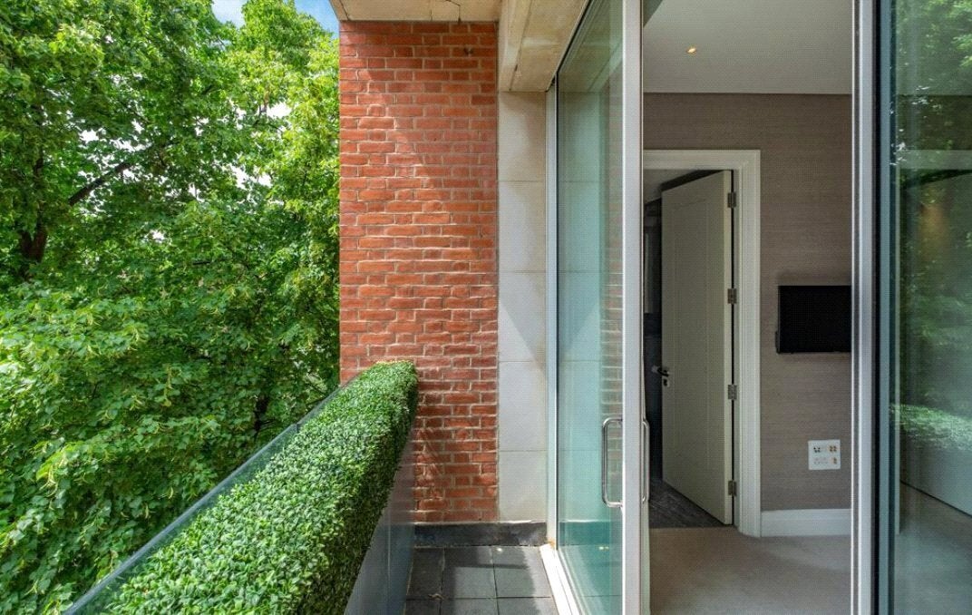 Flat Alston Road in Metropolitan Borough of Solihull