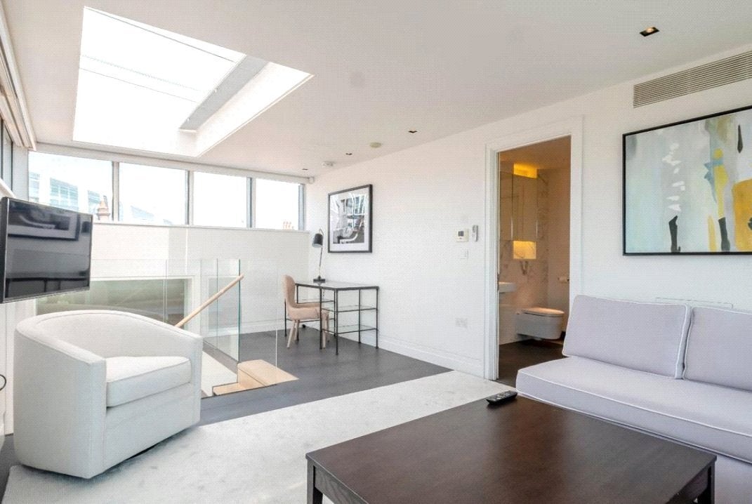 Flat Alston Road in Metropolitan Borough of Solihull