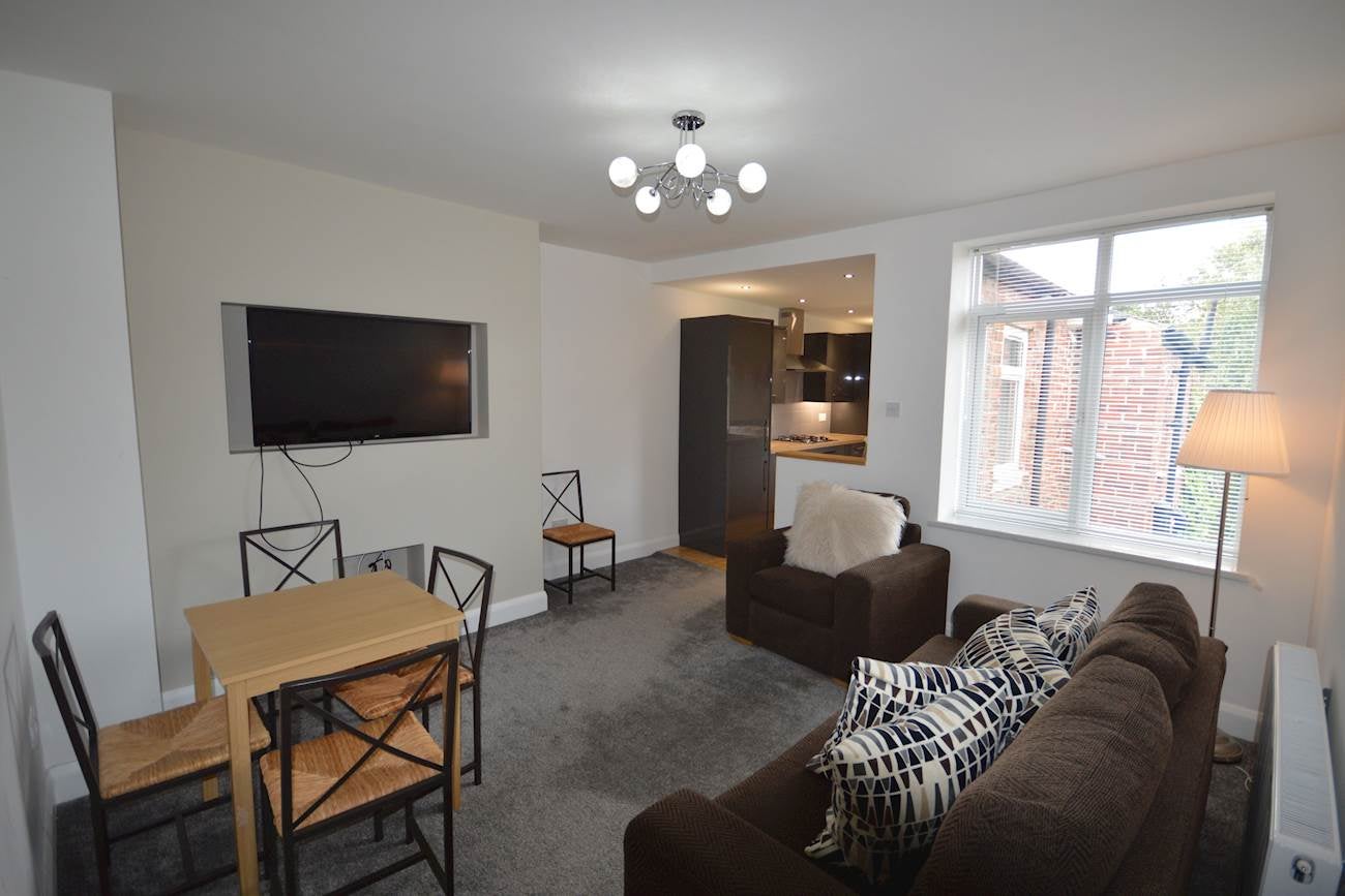 Flat Northumberland Gardens in Newcastle upon Tyne