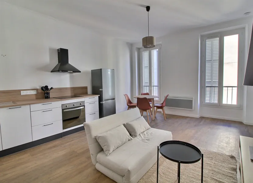 Flat Rue de Village in Marseille