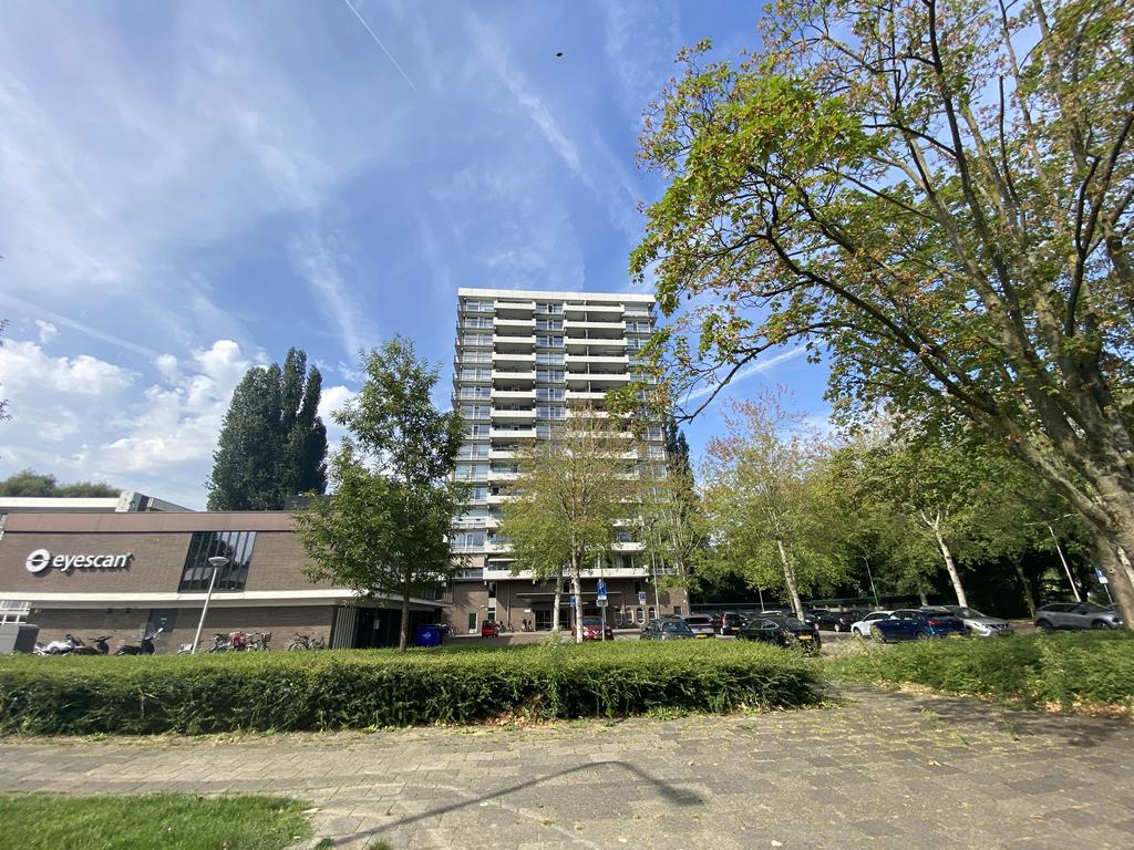 Appartement Westelijk Halfrond 215 A in Amstelveen