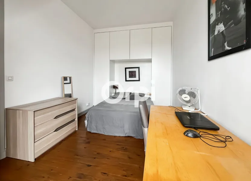 Appartement Place de la République à Saint-Symphorien-sur-Coise