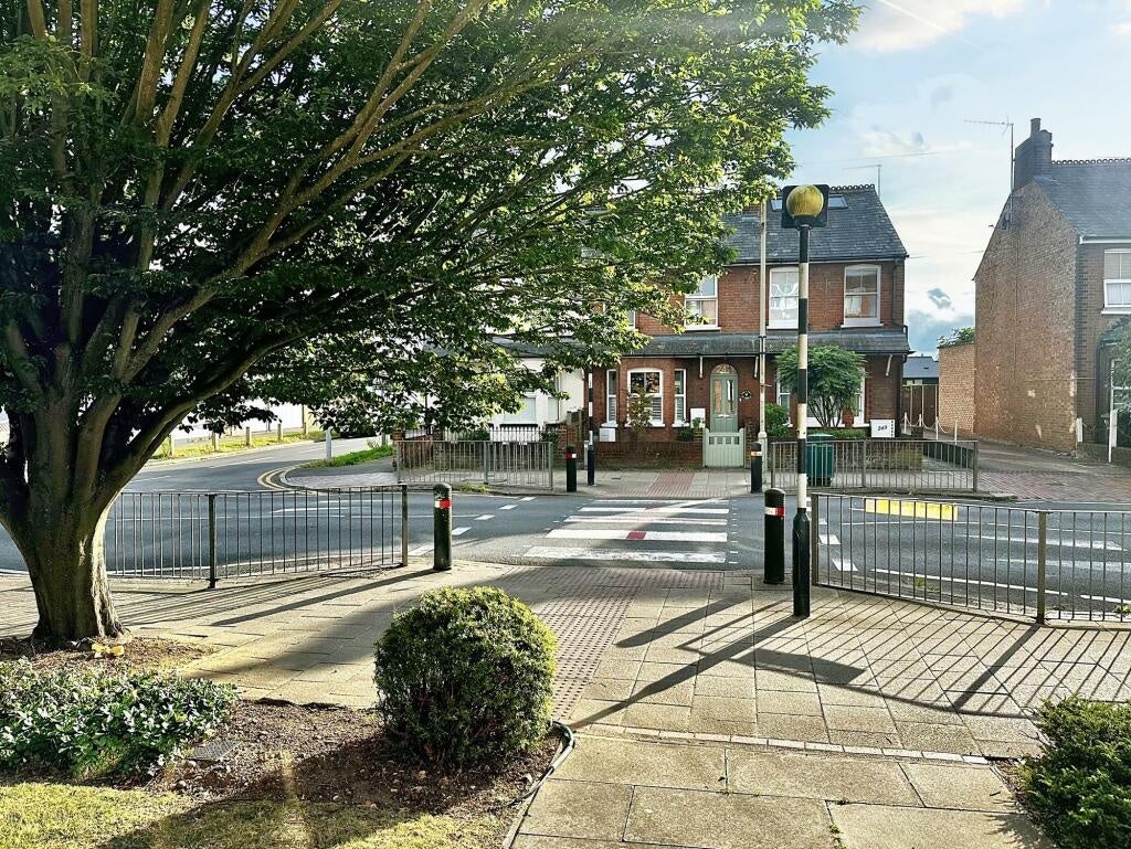 Flat High Street in St Albans