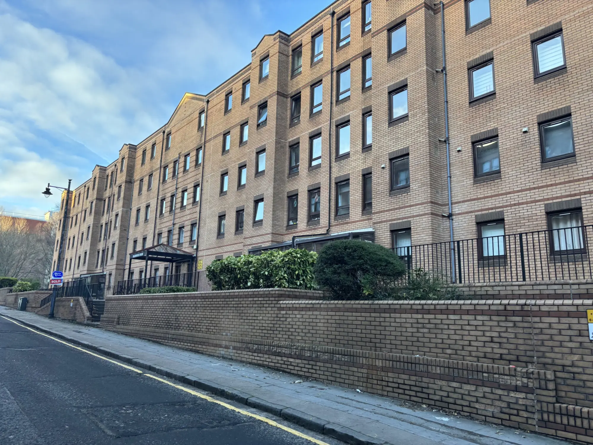 Flat West Graham Street in Glasgow