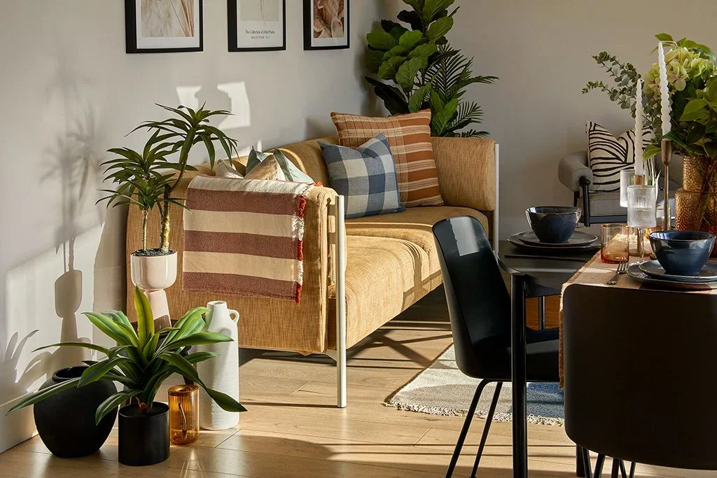 Flat Patcham Terrace in Greater London