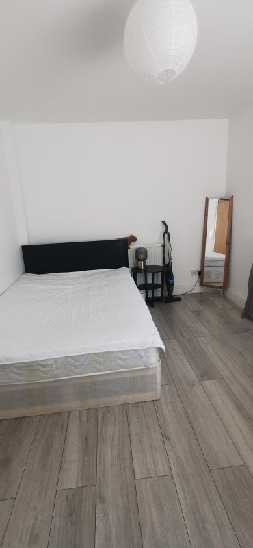 House Livingstone Place in Greater London