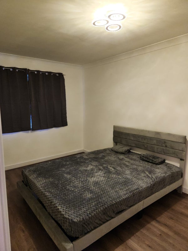 Room Rowood Drive in Metropolitan Borough of Solihull