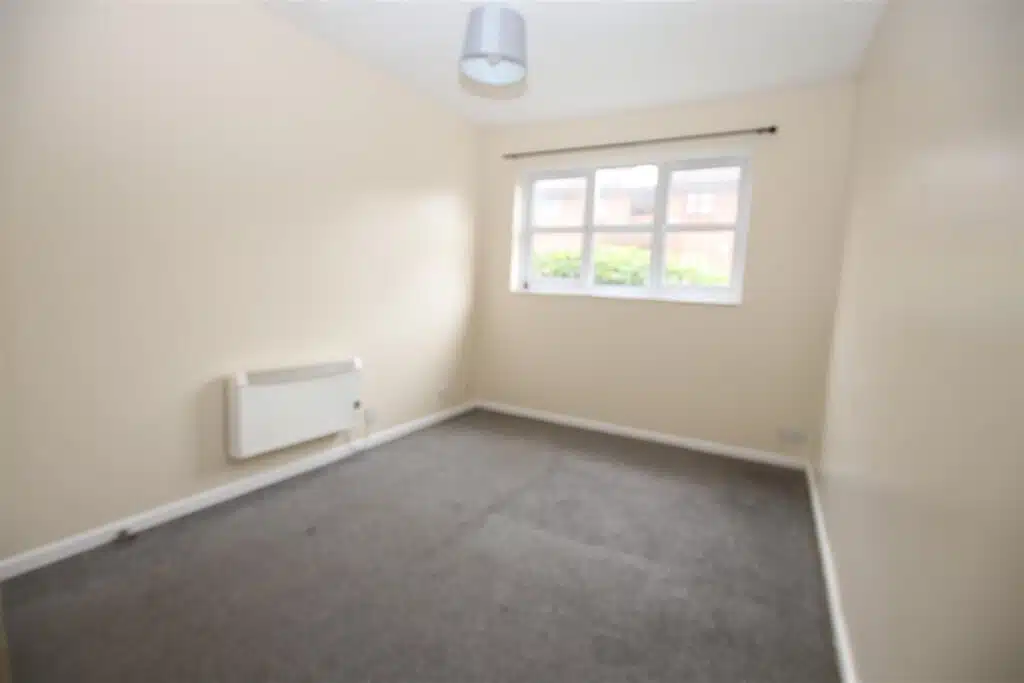 Flat Unicorn Walk in Dartford
