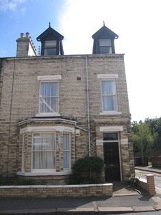 Room Feversham Crescent in York