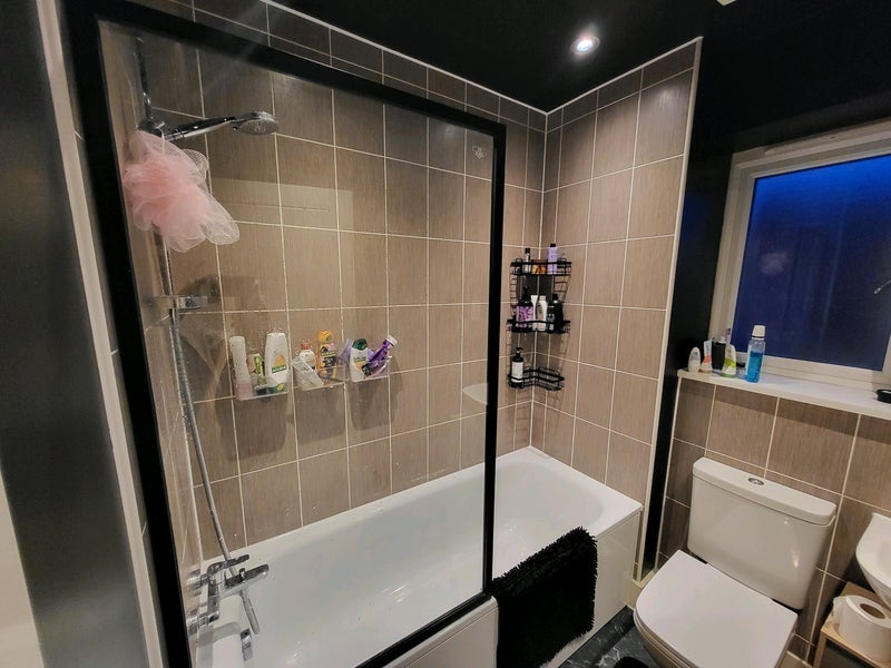 Room Buckthorn Road in North West Leicestershire