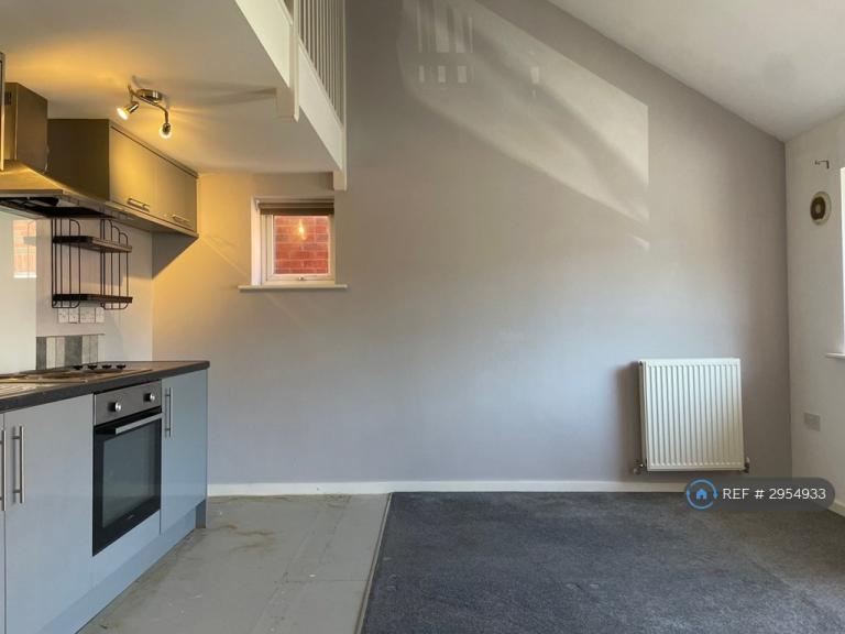 House Padside Close in Leicester