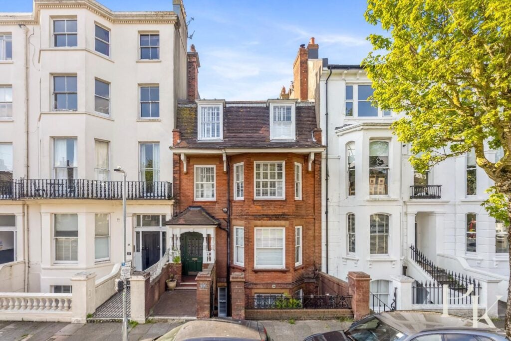 Flat Compton Avenue in Brighton