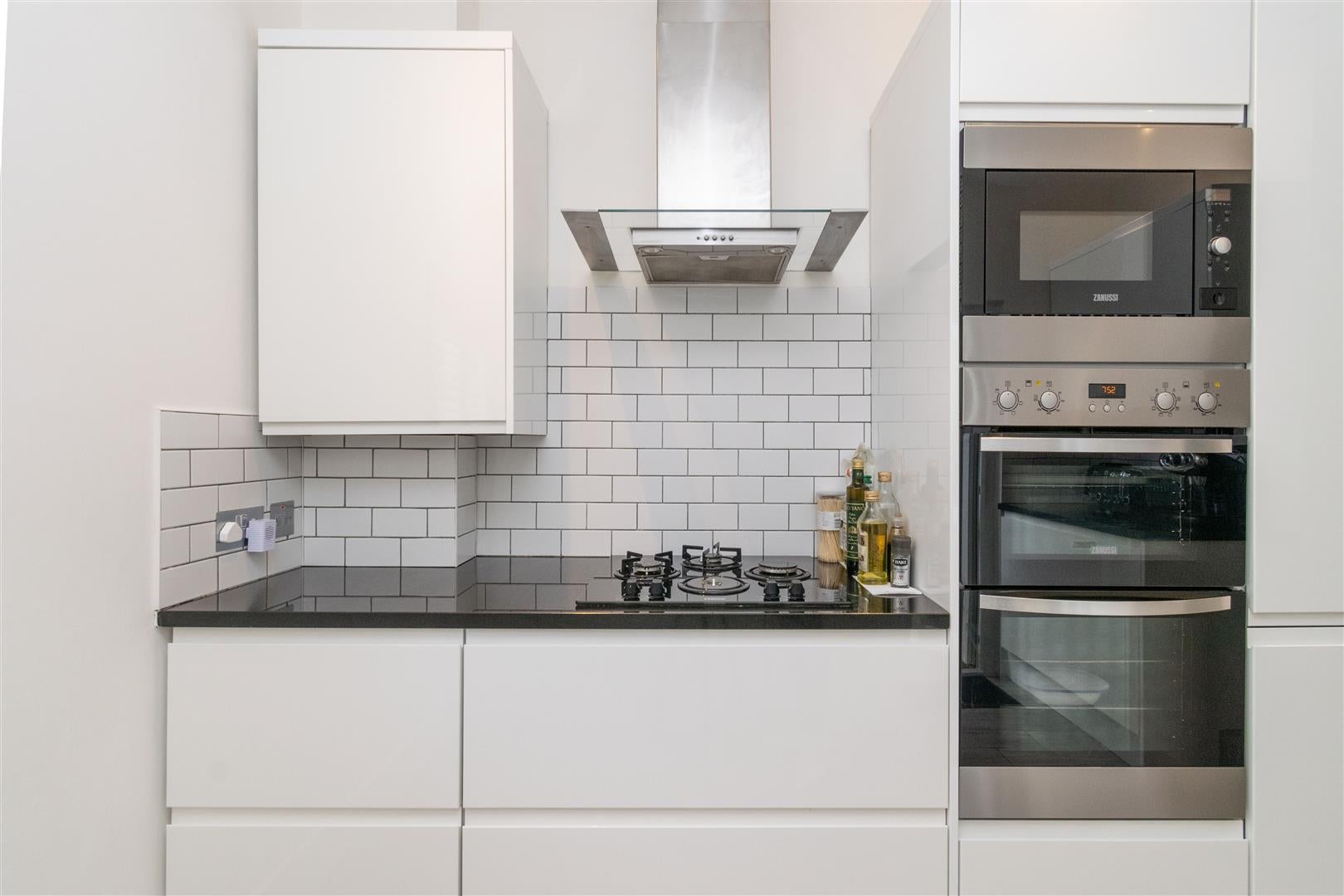 House Daisy Road in Greater London