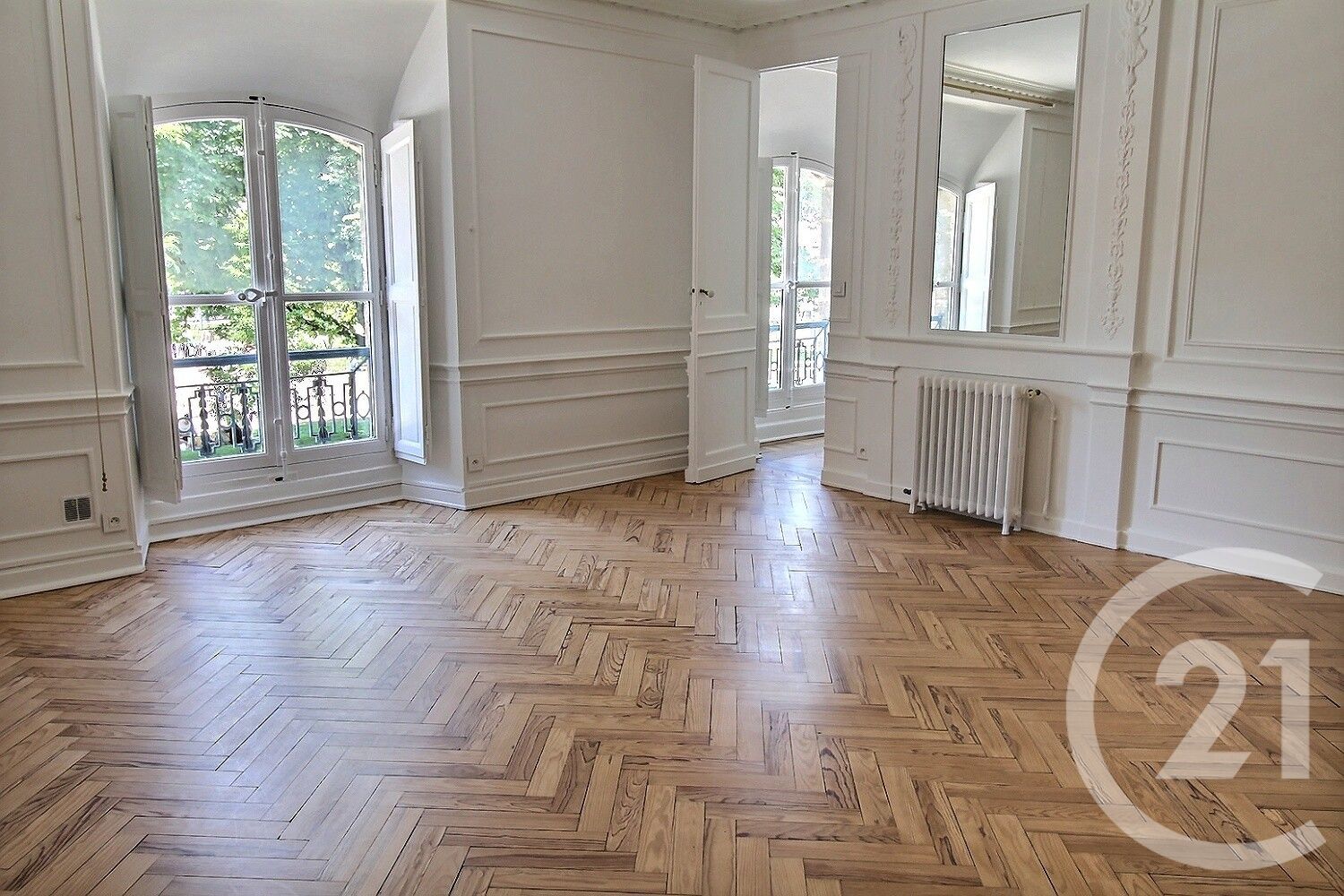 Appartement Place Gambetta à Bordeaux