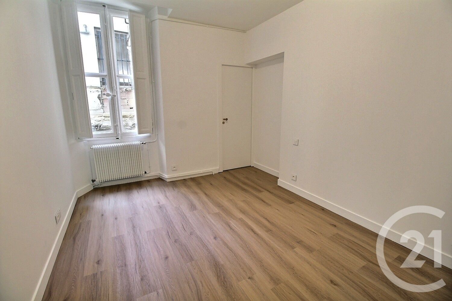 Appartement Place Gambetta à Bordeaux