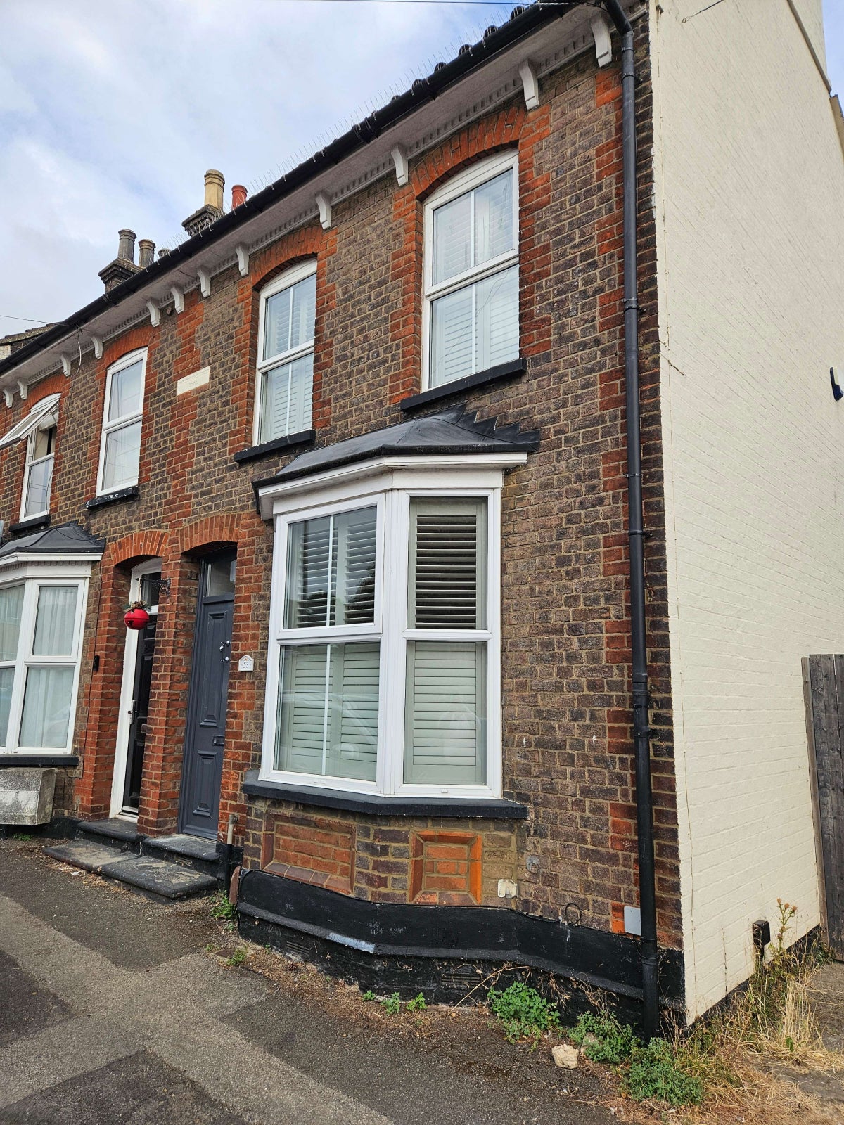 House Beale Street in Dunstable