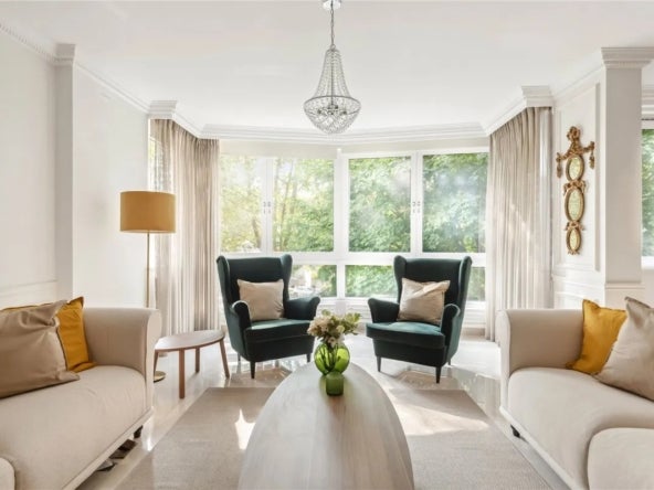 Flat Hyde Park Crescent in City of Westminster