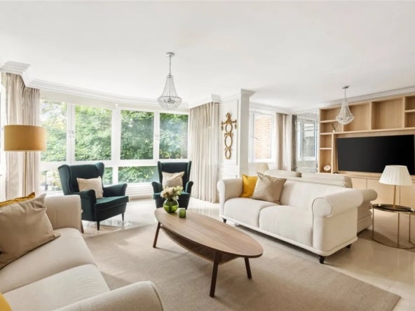 Flat Hyde Park Crescent in City of Westminster