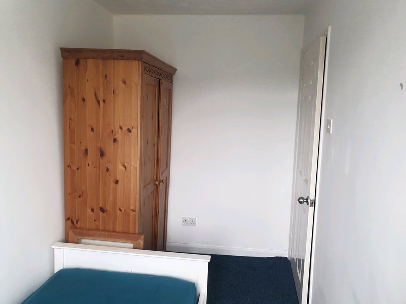 Room Waldegrave in Basildon