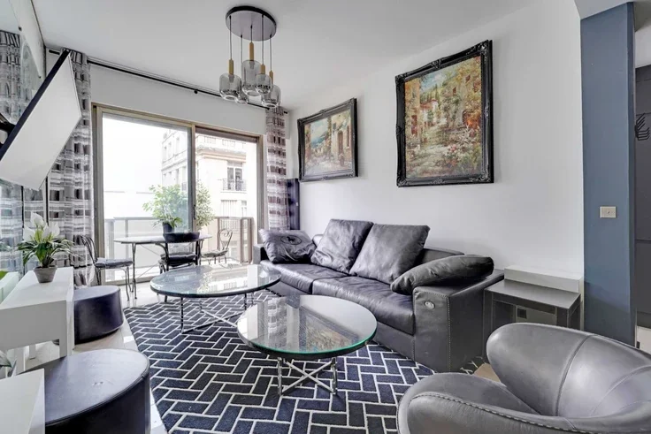 Appartement Rue Clément-Marot à Paris