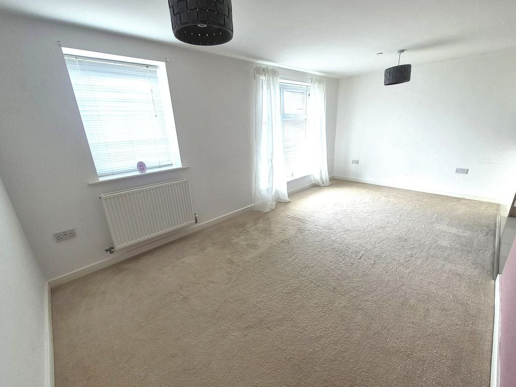 Flat Ridgewood Drive in Birmingham