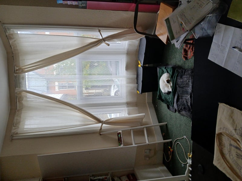 Flat Cheverton Road in Greater London
