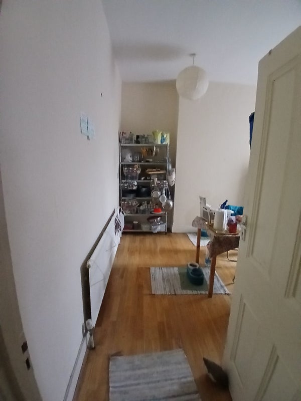 Flat Cheverton Road in Greater London