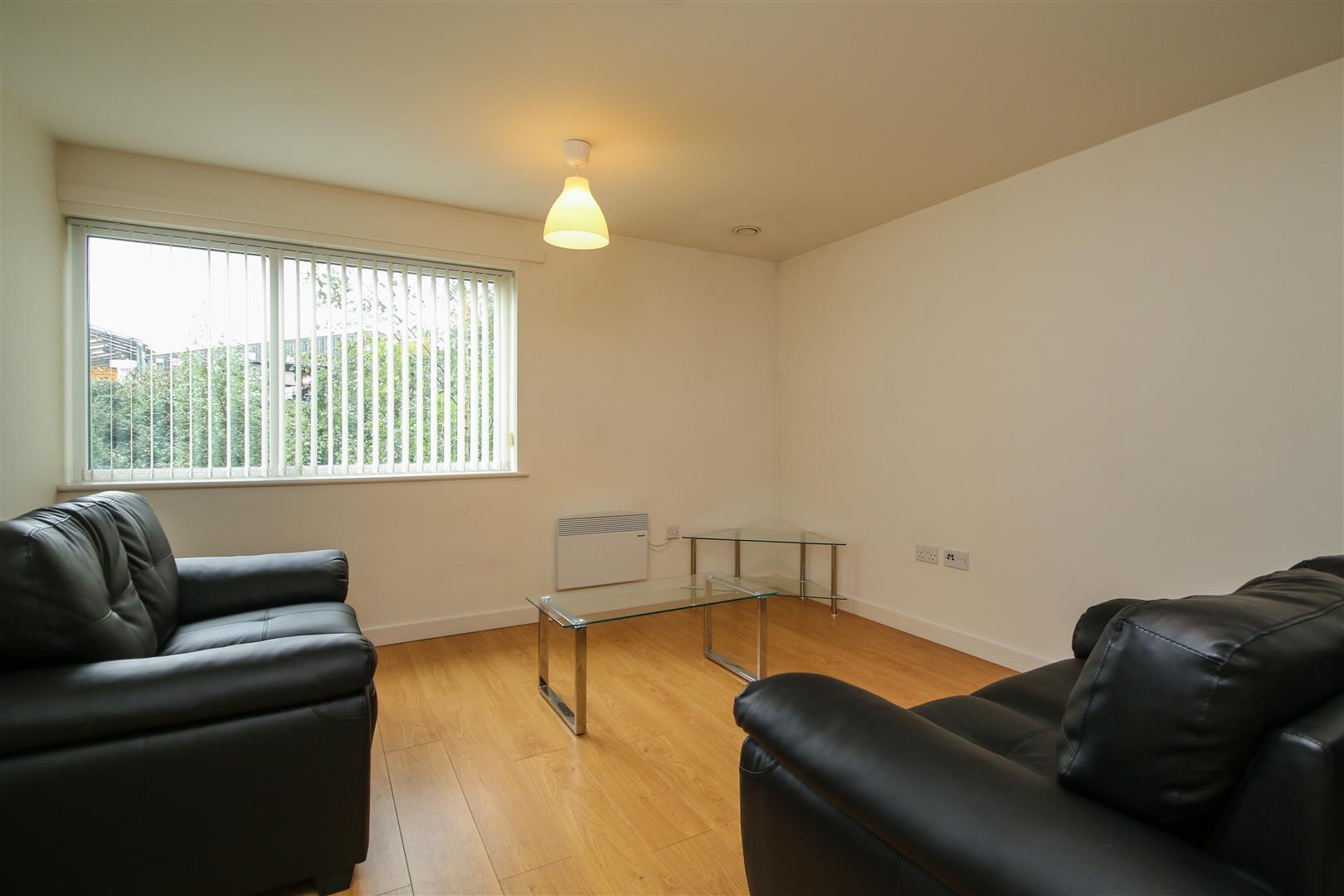 Flat Broadway in Salford