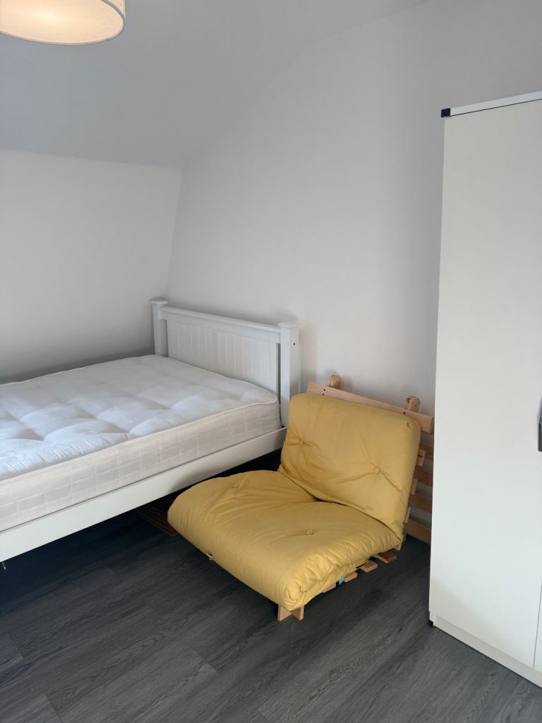 Flat Camberwell Road in Greater London