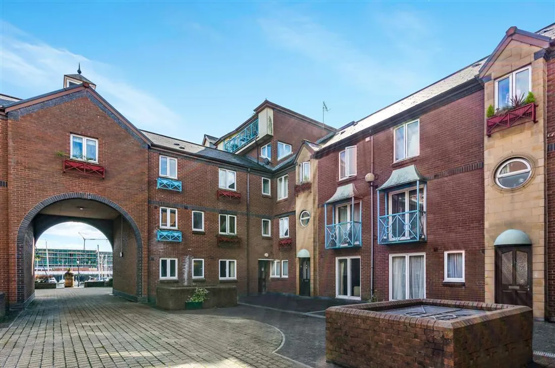 Flat Swansea Bay Cycle Path in Swansea