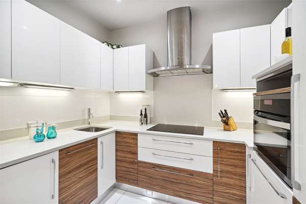 Flat Rutland Gate in City of Westminster