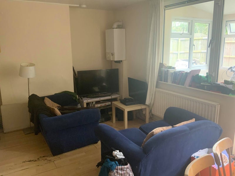 Room Bessborough Road in Greater London