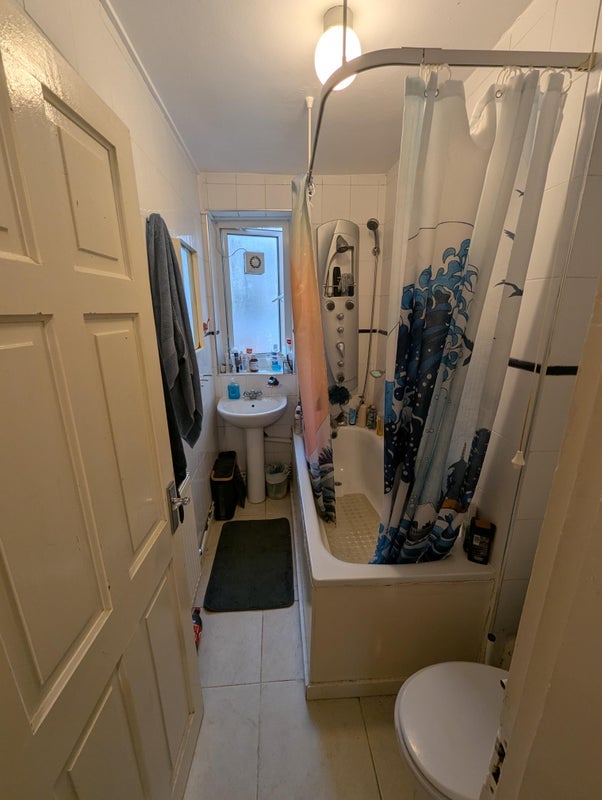 Room Bessborough Road in Greater London